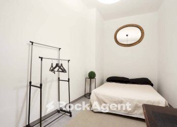 Camera da letto - Quadrilocale vico San Maria Ad Agnone, 18, Napoli - foto 8