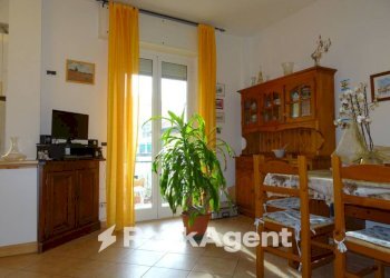 Salone - Two-room apartment via Giovanni Verga, 4, Loano - photo 2