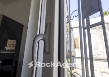 Vista - Two-room apartment via Giuseppe Poerio, Catanzaro - photo 15