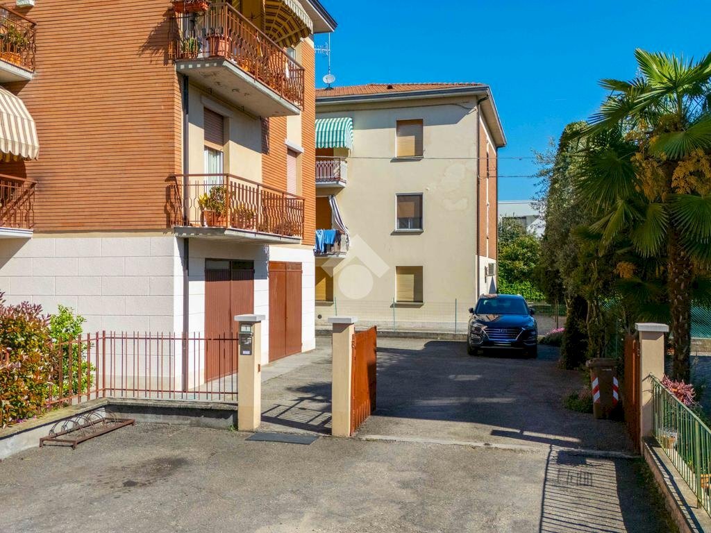 Apartment Via giovanni pascoli, Rubiera - photo 2