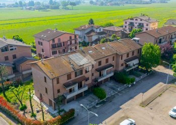 Villa a Schiera Via nino ibatici, Reggio nell'Emilia - foto 1