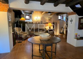 casale-umbria-living1.jpg - Casale Via degli Ulivi 16, Baschi - photo 13