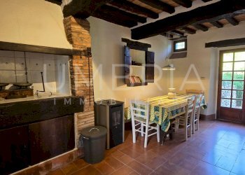 casale-umbria-old-kitchen1.jpg - Casale Via degli Ulivi 16, Baschi - photo 25