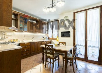 Three-room apartment Villanova, Modena, Modena (neighborhood Villanova) - photo 7