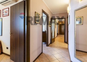 Three-room apartment Villanova, Modena, Modena (neighborhood Villanova) - photo 23