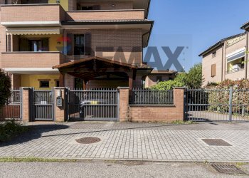 Three-room apartment Villanova, Modena, Modena (neighborhood Villanova) - photo 34