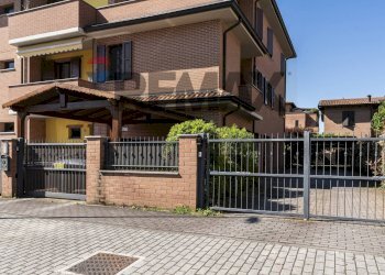 Three-room apartment Villanova, Modena, Modena (neighborhood Villanova) - photo 35