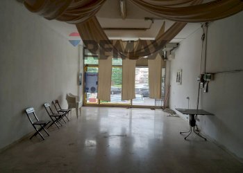Shop Via Giardini, 476B 
 Via Giardini, Modena - photo 1