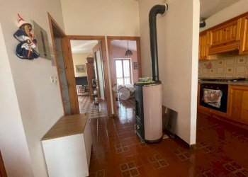Three-room apartment Via strada fontana sistina, Monastero di Lanzo - photo 6