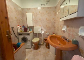 Three-room apartment Via strada fontana sistina, Monastero di Lanzo - photo 10
