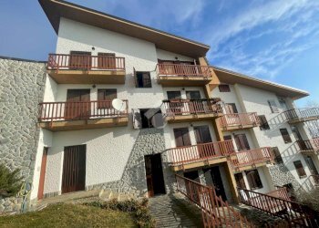 Three-room apartment Via strada fontana sistina, Monastero di Lanzo - photo 13