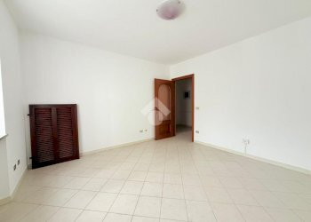 One-room apartment Via Umberto I, Lanzo Torinese - photo 4