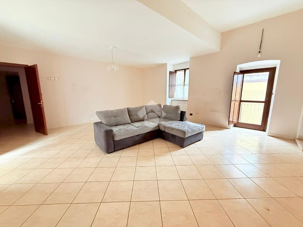 Four-room apartment Via tagna, Lanzo Torinese - photo 3