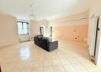 Four-room apartment Via tagna, Lanzo Torinese - photo 4