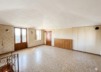 Bilocale Via dovis, Gassino Torinese - foto 1