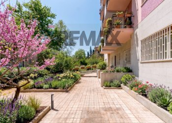 Giardino - Appartamento viale Lazio
 
1, Palermo - foto 30
