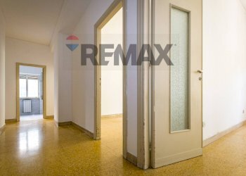 Hall / corridoio - Appartamento viale Lazio
 
1, Palermo - foto 45