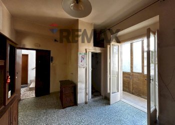 Stanza vuota - Two-room apartment Via sant'Eufemia
 
8, Vieste - photo 1