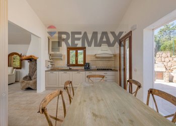 Sala da pranzo - Villa Via Liccia Suara cannigione, Arzachena - photo 16