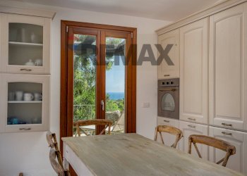 Sala da pranzo - Villa Via Liccia Suara cannigione, Arzachena - photo 17