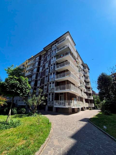 Facciata - Appartamento via Giancarlo Sismondi, 62, Milano - foto 1