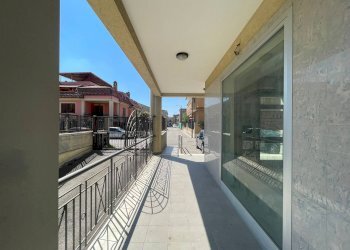 Foto 11 - Negozio via Giovanni Amendola
 
8, Capodrise - foto 11