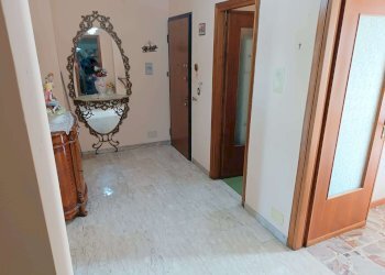 ingresso - Appartamento corso Venezia, 67, Torino (zona Borgo Vittoria) - foto 2