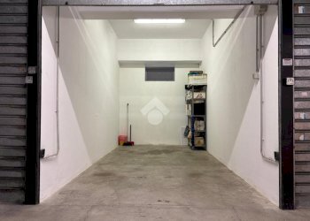 Quadrilocale Via Tortosa, Genova (zona Marassi) - foto 41