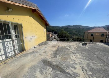 Independent house Via papa giovanni VIII, Imperia - photo 11