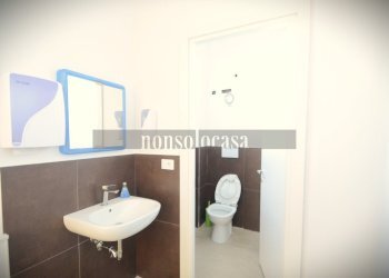 BAGNO - Locale Commerciale Via Gustavo Benucci 205, Perugia - foto 21