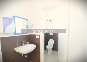 BAGNO - Locale Commerciale Via Gustavo Benucci 205, Perugia - foto 11