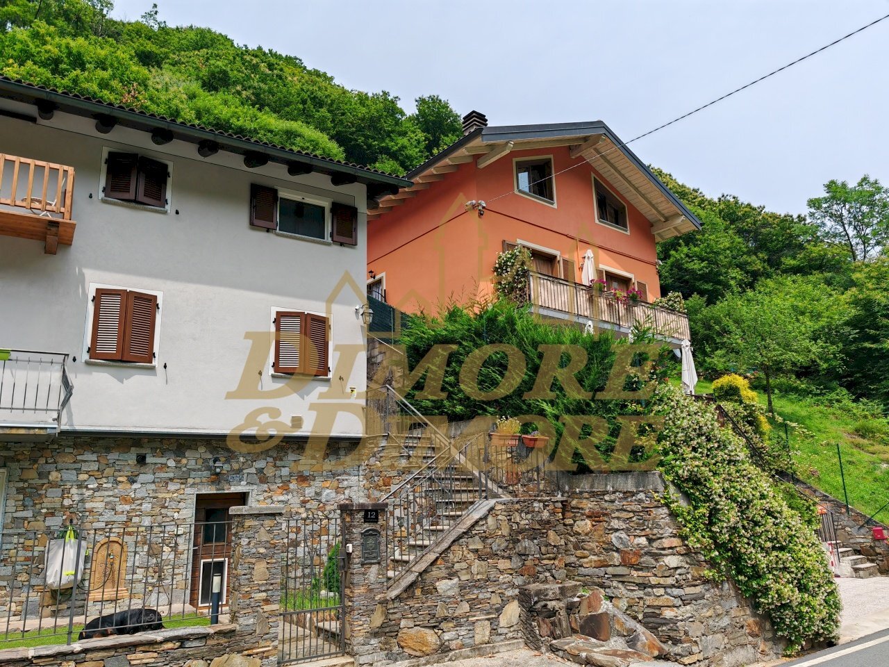 Lato sinistro.jpg - Casa indipendente Valle Cannobina - foto 3