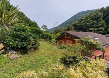 Giardino 2.jpg - Casa indipendente Valle Cannobina - foto 5