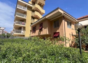 Casa indipendente Ventimiglia - foto 29