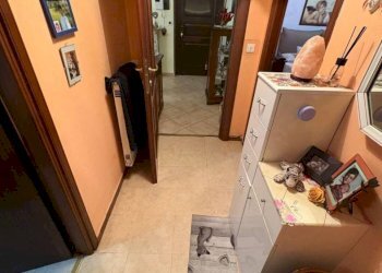 Four-room apartment Via San Damiano Macra, 25, Cuneo - photo 11