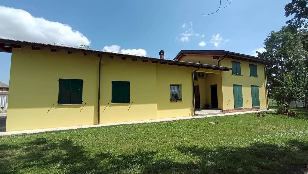Facciata - Villa San Giovanni in Persiceto - foto 2