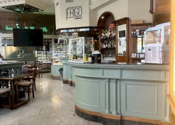 Interno non residenziale - Cafeteria - Cold Bar via Arsenale, 25A, Torino (neighborhood Centro) - photo 10