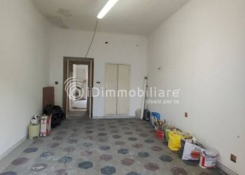 Camera da letto - Four-room apartment corso Giulio Cesare, 24, Torino (neighborhood Aurora) - photo 2