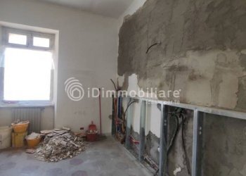 Cucina - Four-room apartment corso Giulio Cesare, 24, Torino (neighborhood Aurora) - photo 7