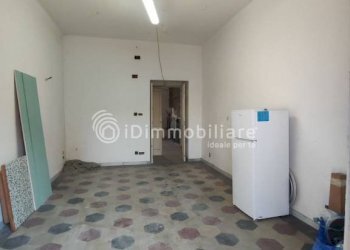 Camera da letto - Four-room apartment corso Giulio Cesare, 24, Torino (neighborhood Aurora) - photo 15