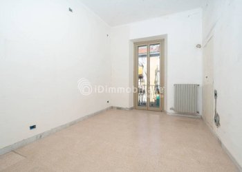 Camera da letto - Quadrilocale corso Giulio Cesare, 24, Torino (zona Aurora) - foto 12