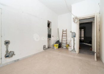 Camera da letto - Quadrilocale corso Giulio Cesare, 24, Torino (zona Aurora) - foto 14