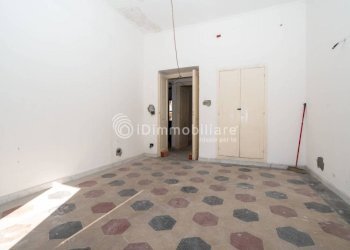 Camera da letto - Quadrilocale corso Giulio Cesare, 24, Torino (zona Aurora) - foto 17