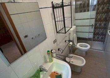 Bagno - Appartamento via San Donato, 188, Bologna (zona San Donato) - foto 12