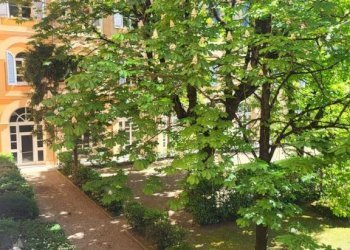 Vista - Appartamento via Santo Stefano, 103, Bologna (zona Centro Storico) - foto 2