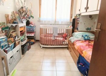 Camera da letto - Trilocale via dell'Appagliatore, 90, Roma (zona Lido di Ostia) - foto 15