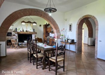 12.jpg - Casale Via Paganico 2, Castiglione del Lago - foto 12