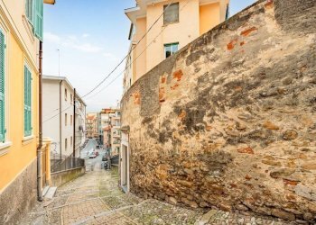 2.jpg - Trilocale Via Roglio 16, Sanremo - foto 3