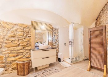 17.jpg - Trilocale Via Roglio 16, Sanremo - foto 27