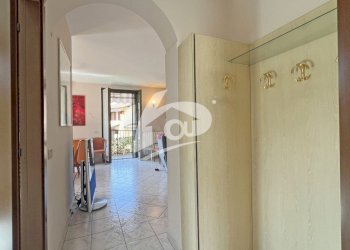 disimpegno - Trilocale Via N. Sauro 16, Laveno-Mombello - foto 19